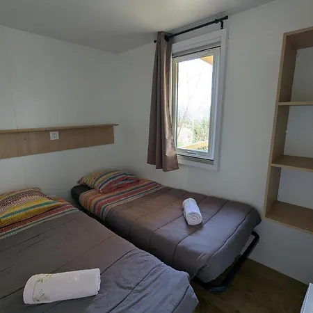 Mobil Climatise Avec Piscine * Viviers